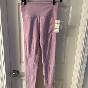 Womens Zella leggings with side pockets.